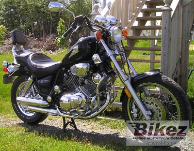 1999 Yamaha XV 1100 Virago photo